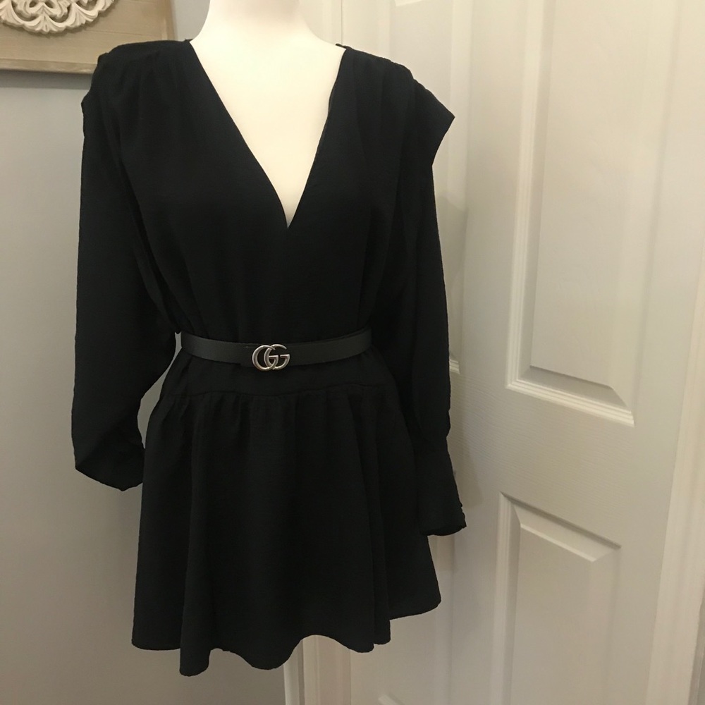 H&M black dress long sleeves size S